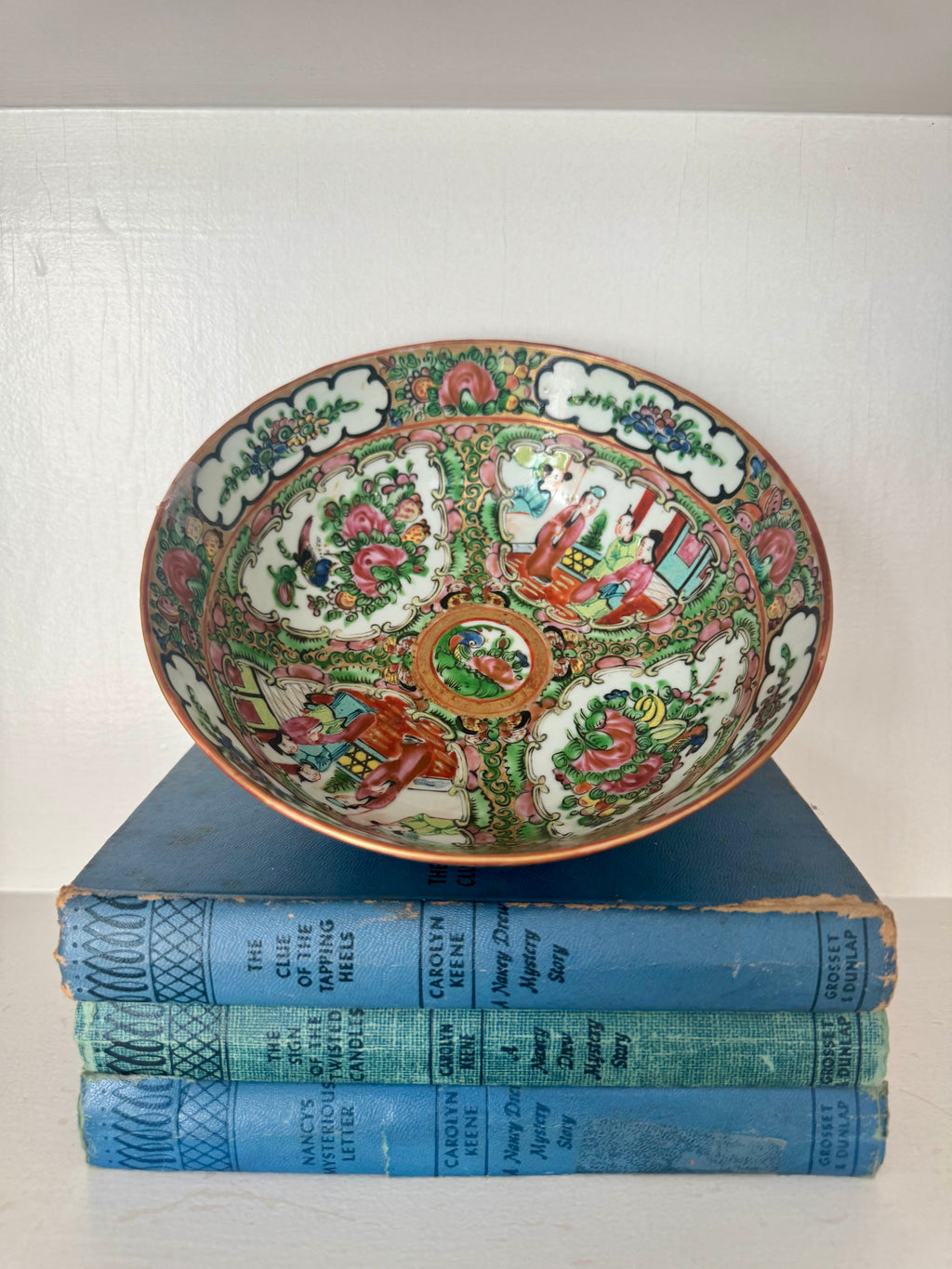 Rose Medallion Bowl