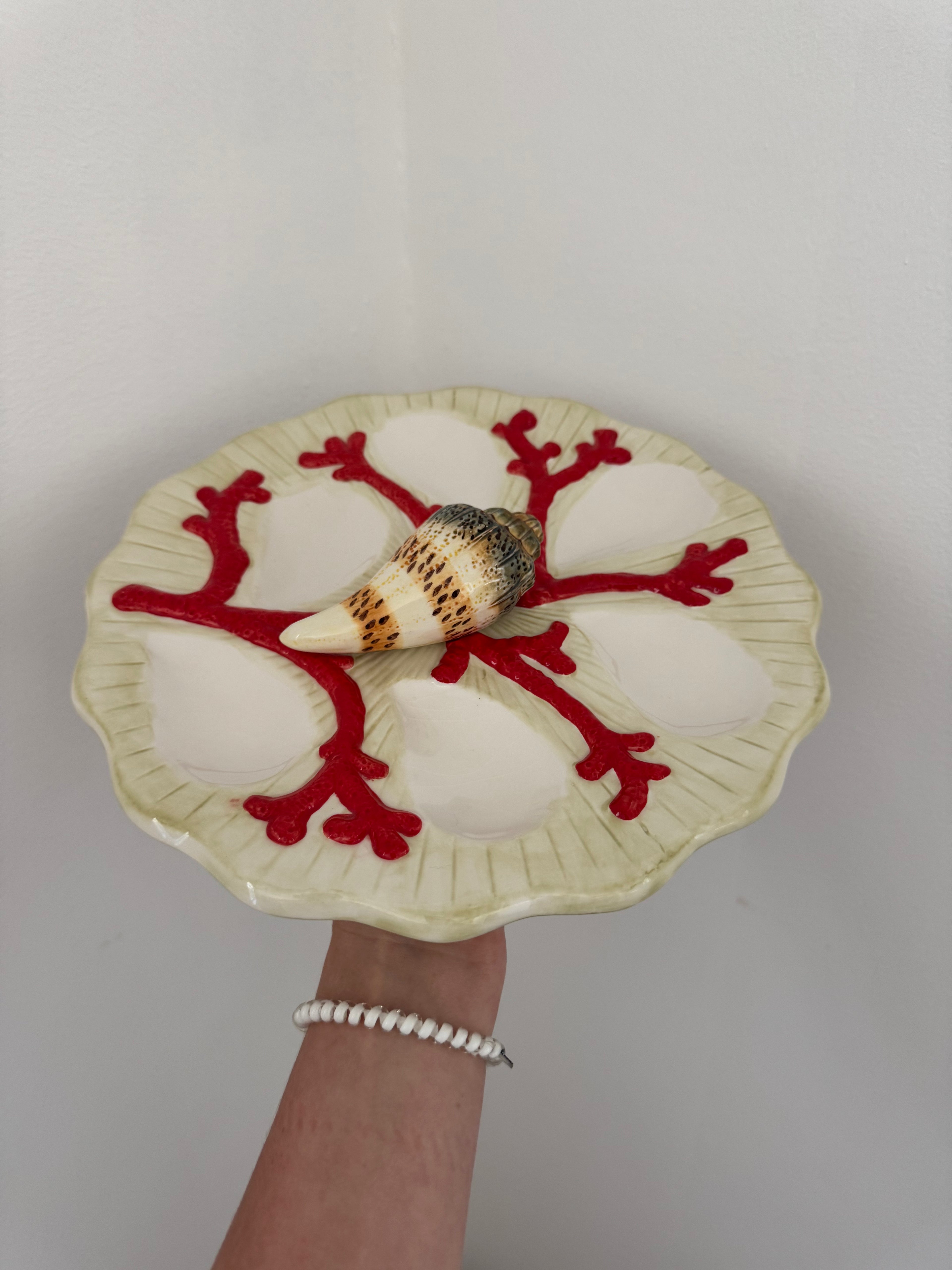 Oyster Plate with Shell Detail